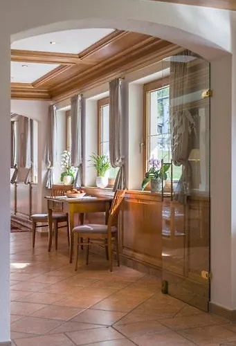 Waldheim Garni Hotel Mayrhofen