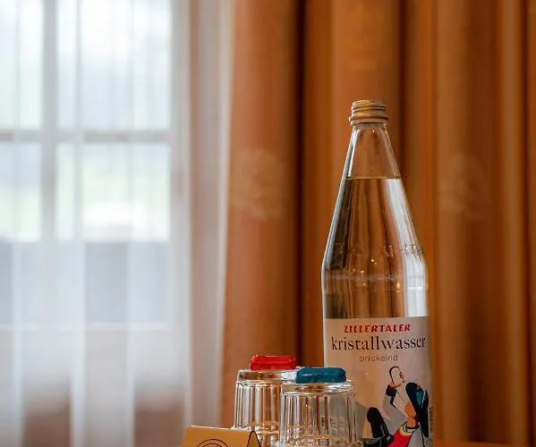 Hotel Waldheim Garni 4*