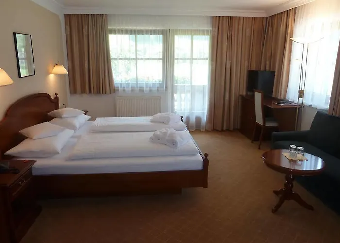 Waldheim Garni Hotel 4*