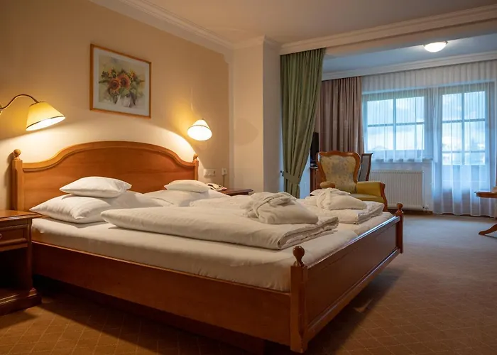 מלון Waldheim Garni מאיירהופן